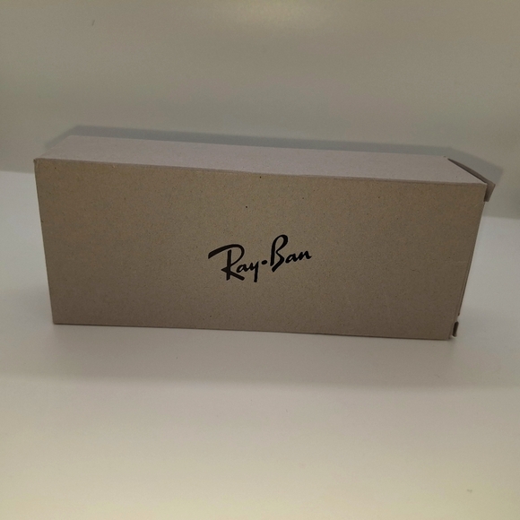 Green Lens Gunmetal Frame Ray Ban Sunglasses - Picture 6 of 6